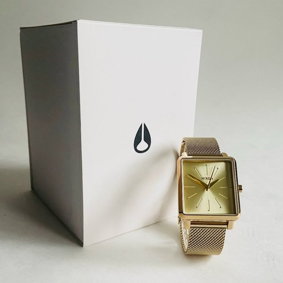 Nixon K- Squared Milanese 35mm All Gold - Picture 4 of 4